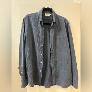 Taylor Stitch Long Sleeve Button Down is Roped Indigo.  Size Medium 40